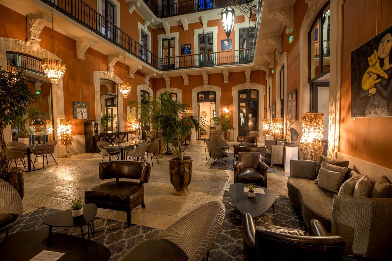 Le Grand Hotel